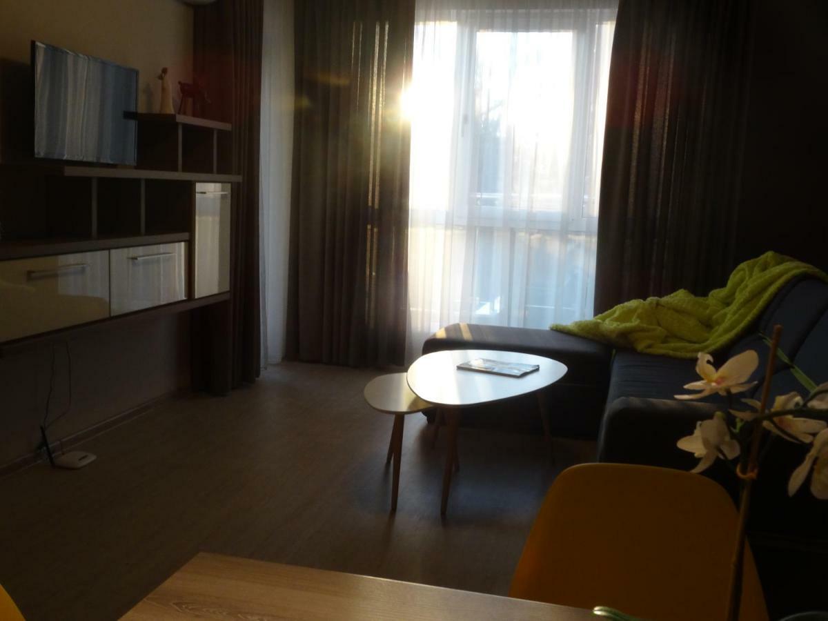 Апартамент 13 Hisarja Exterior foto
