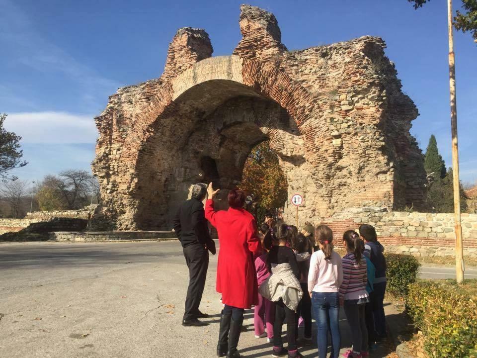 Апартамент 13 Hisarja Exterior foto